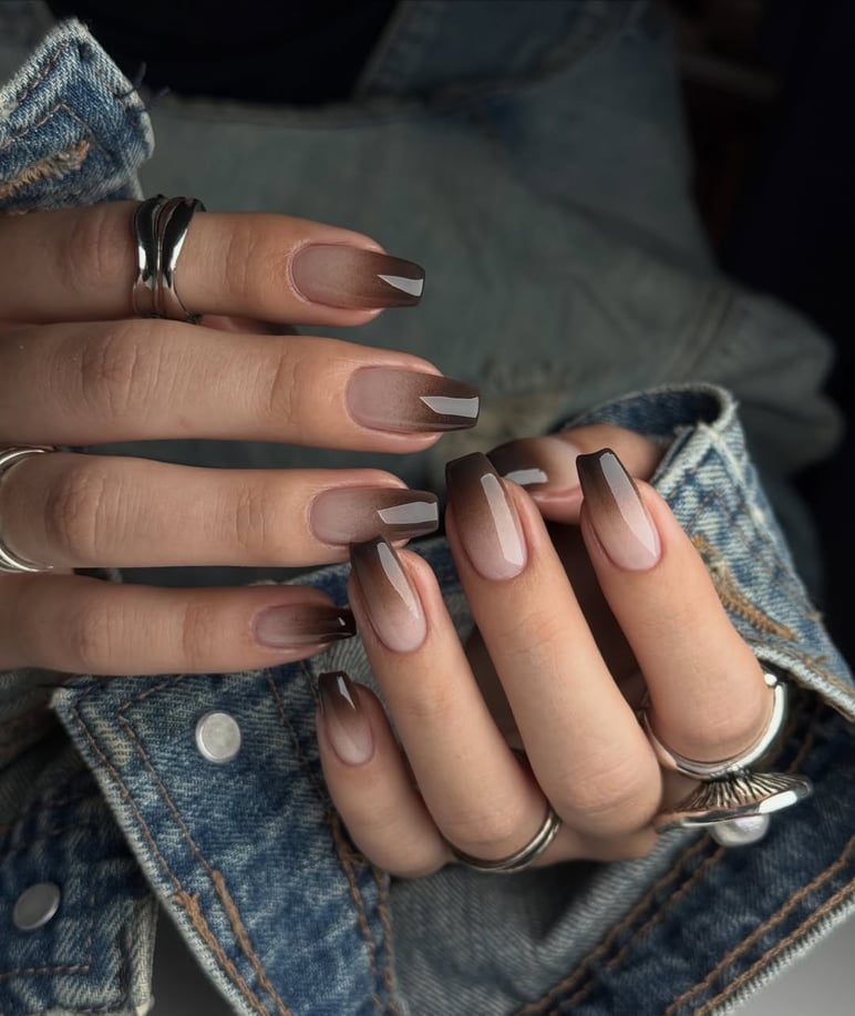 Deep Brown to Nude Glossy Ombre Coffin Nails Deep Brown to Nude Glossy Ombre Coffin Nails — Gradient Nail Ideas