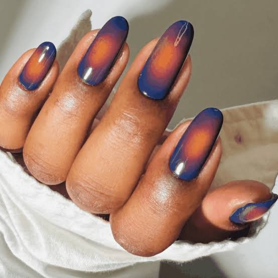 Dark Blue to Orange Purple Color-Shifting Gradient Dark Blue to Orange Purple Color-Shifting Gradient — Gradient Nail Ideas