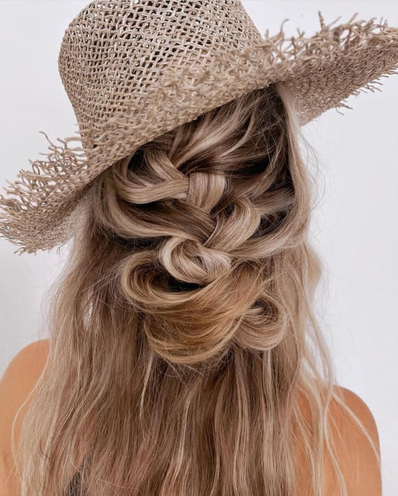 Loose Wavy Braid With Face-Framing Pieces — Hair Ideas with Hat
