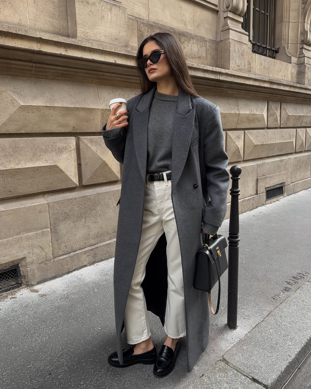 Polished Grey Coat for Professional Winter Workwear Polished Grey Coat for Professional Winter Workwear — Winter Outfits