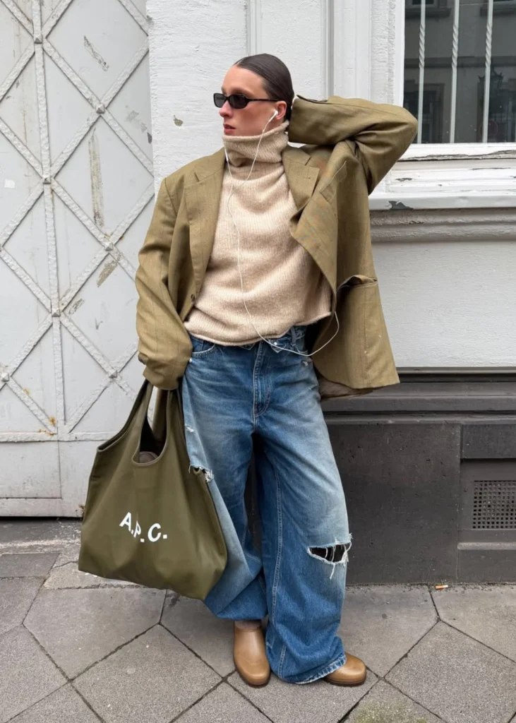 Olive Green Blazer Over Knit Turtleneck with Distressed Jeans Olive Green Blazer Over Knit Turtleneck with Distressed Jeans — Winter Outfits