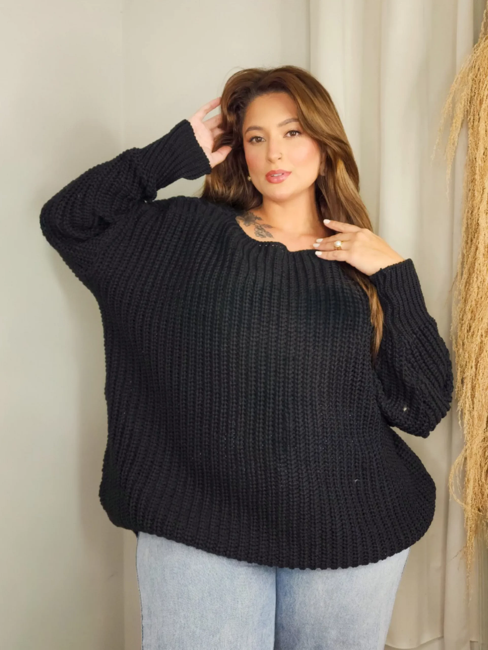 Chunky Knit Sweater and Denim for Effortless Casual Winter Days Chunky Knit Sweater and Denim for Effortless Casual Winter Days — Winter Outfits for Curvy Women
