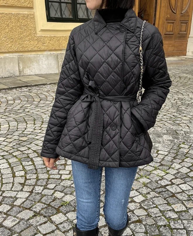 Quilted Jacket with Turtleneck and Denim Jeans — Winter School Outfits