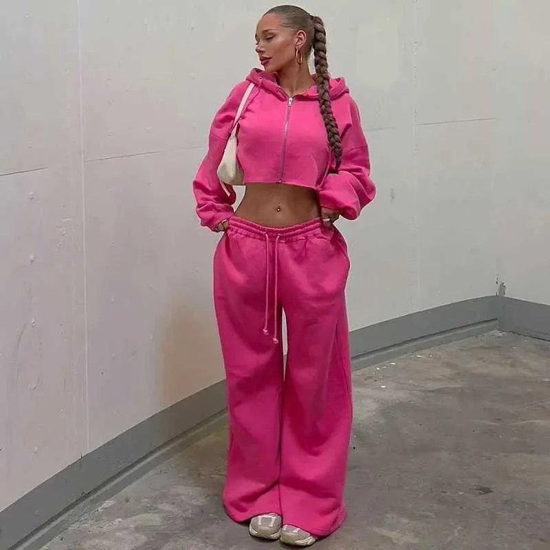 Hot Pink Fleece Tracksuit: Bold Y2K Statement Set — Y2K Winter Outfits