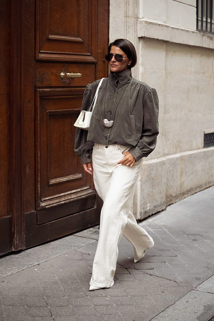 White Wide-Leg Jeans with a Puffed Shoulder Jacket — Winter Outfits with Jeans