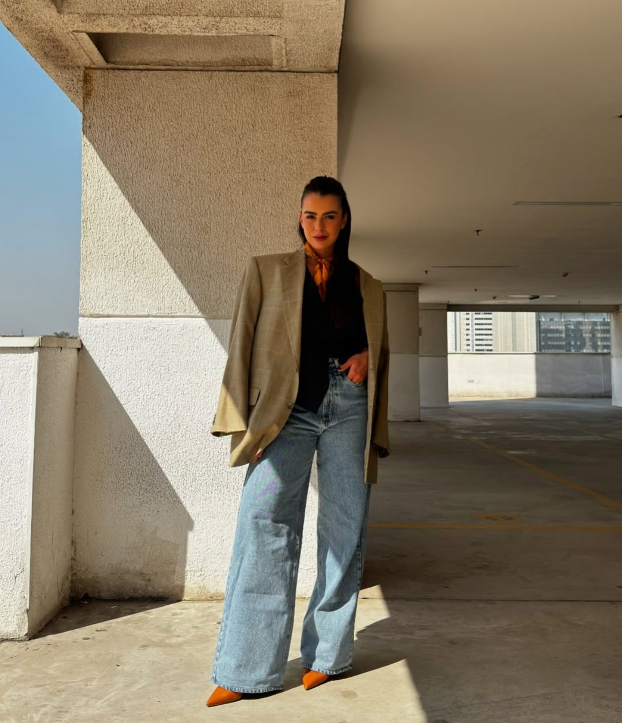 Vibrant Orange Heels with Beige Blazer and Wide Leg Jeans Vibrant Orange Heels with Beige Blazer and Wide Leg Jeans — Winter Outfits with Wide Leg Jeans