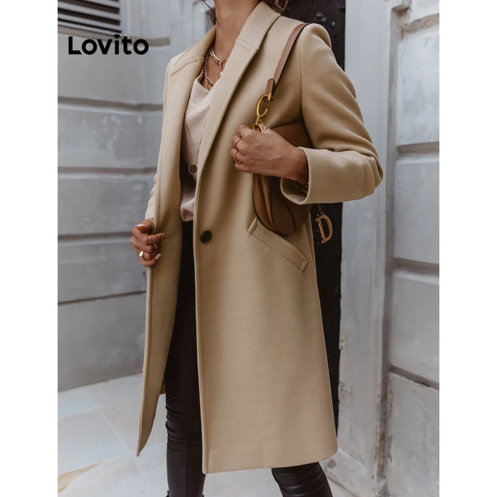 Beige Wool-Blend Coat for Smart Casual Occasions Beige Wool-Blend Coat for Smart Casual Occasions — Winter Capsule Wardrobe