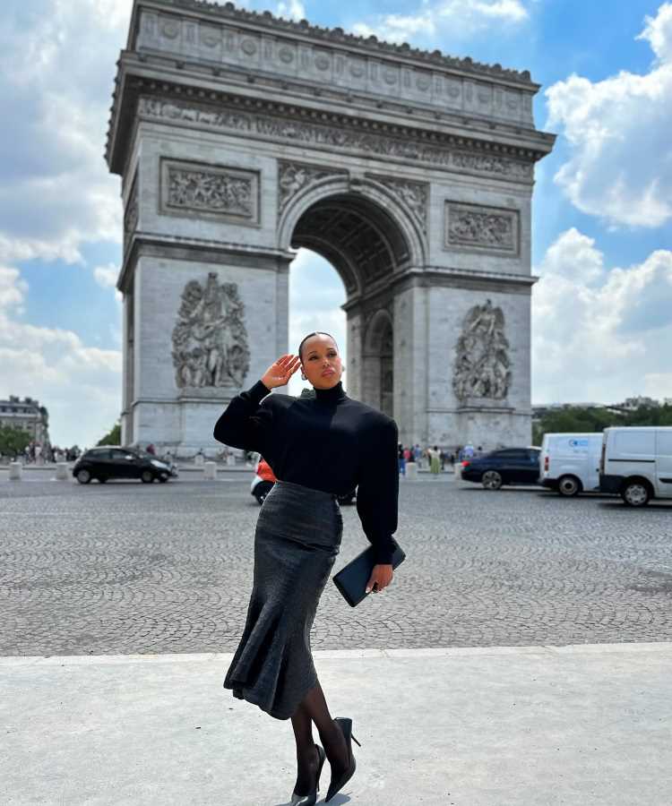 Turtleneck with Oversized Shoulders and Textured Midi Skirt — Paris Winter Outfits