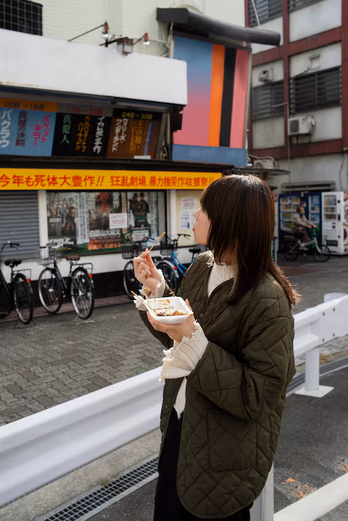 Bold Contrast: Oversized Plaid Blazer with Leather-Like Shorts — Japan Winter Outfits