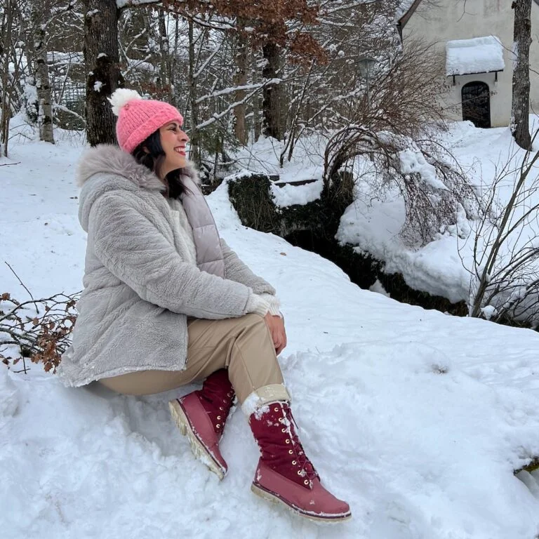 Winter City Outfit Idea — Europe Winter Outfits