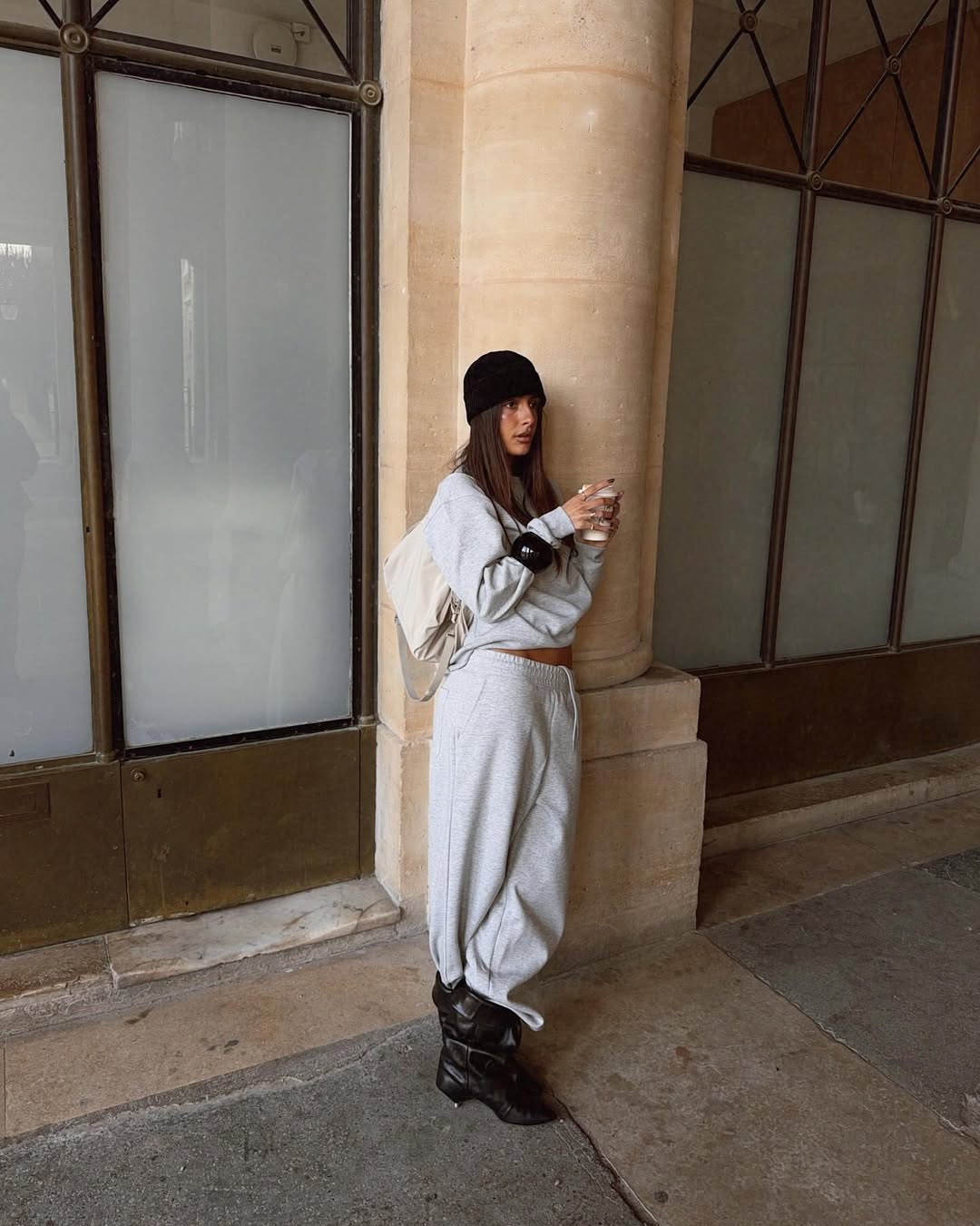 Wide-Leg Sweatpants with Slouchy Boots and Beanie — Sweatpants Outfits