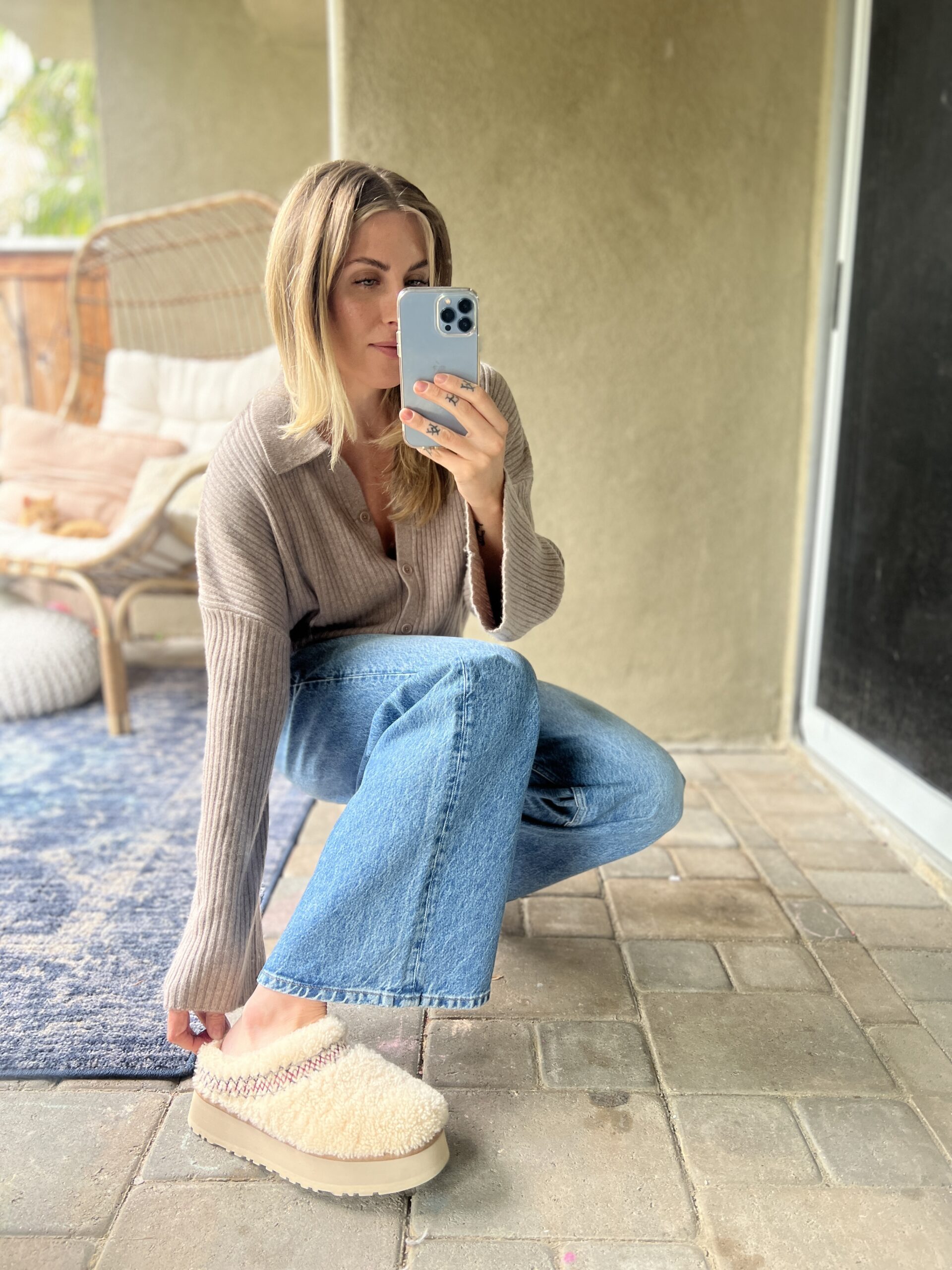 Denim Delight: Platform Ugg Slippers with Wide-Leg Jeans — Ugg Slippers Outfits
