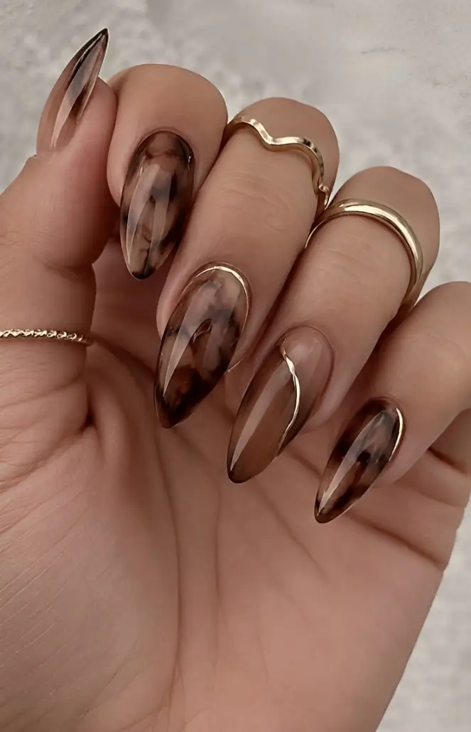 Tortoise Shell with Gold Foil Accents — Winter Ombre Nails