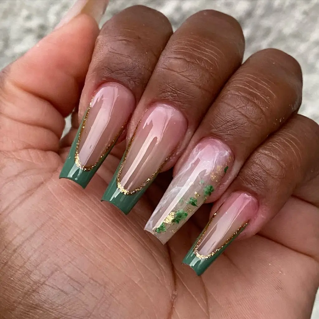 Deep Green French Tip Coffin Nails Deep Green French Tip Coffin Nails — Winter Green Nails
