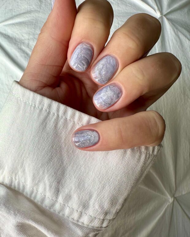 Light Gray Marble with Silver Shimmer — Winter Gray Nails