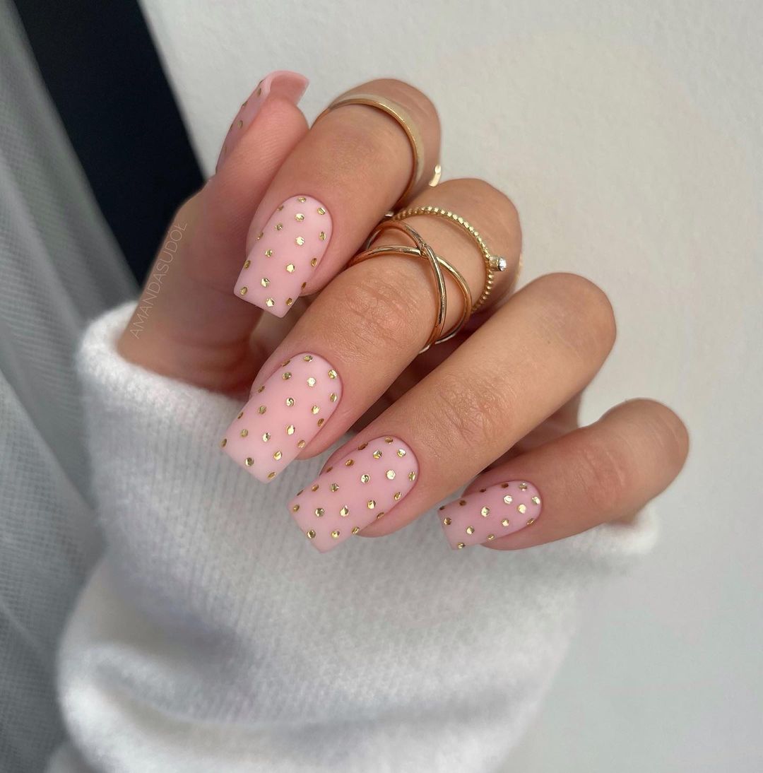 Soft Pink Matte Gold Foil Dot Nails Soft Pink Matte Gold Foil Dot Nails — Winter Wedding Nails