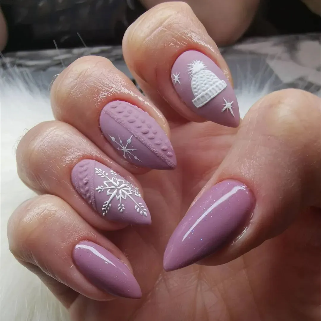 Winter Holiday Season Visual Idea Winter Holiday Season Visual Idea — Sweater Nails