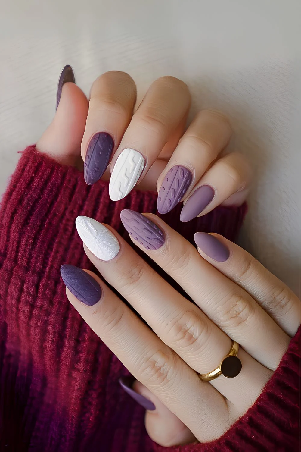 Winter Cozy Visual Idea Winter Cozy Visual Idea — Sweater Nails