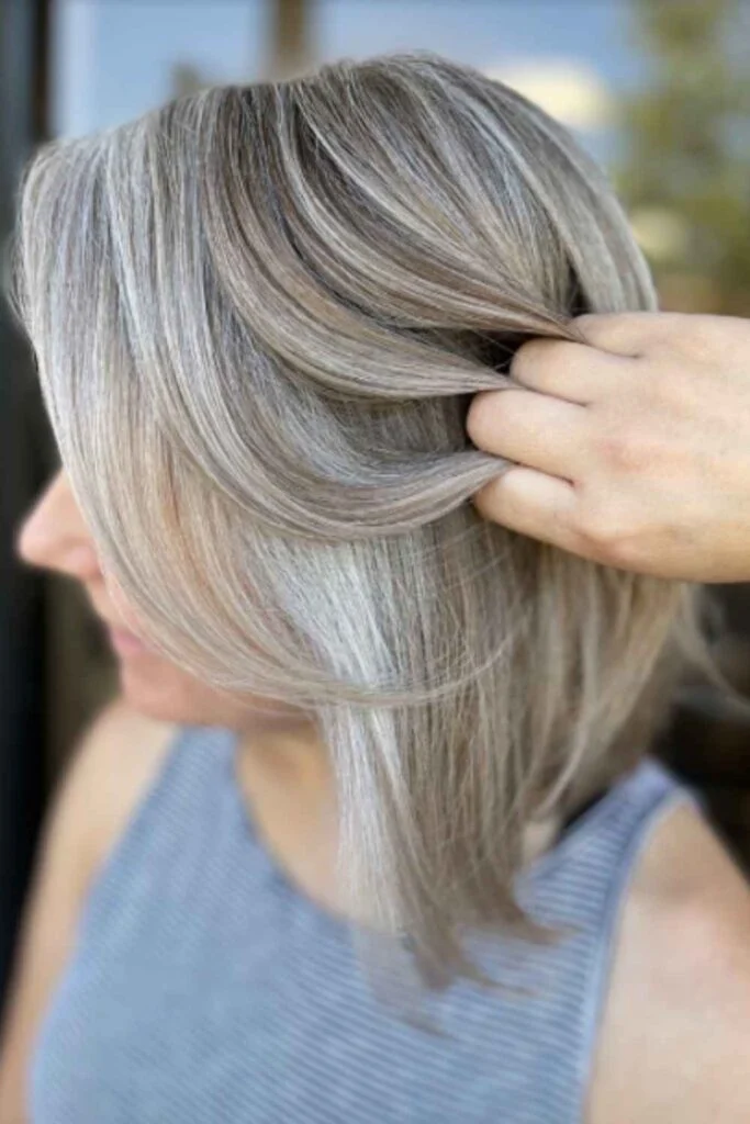 Side Visual Idea — Gray Blending Highlights