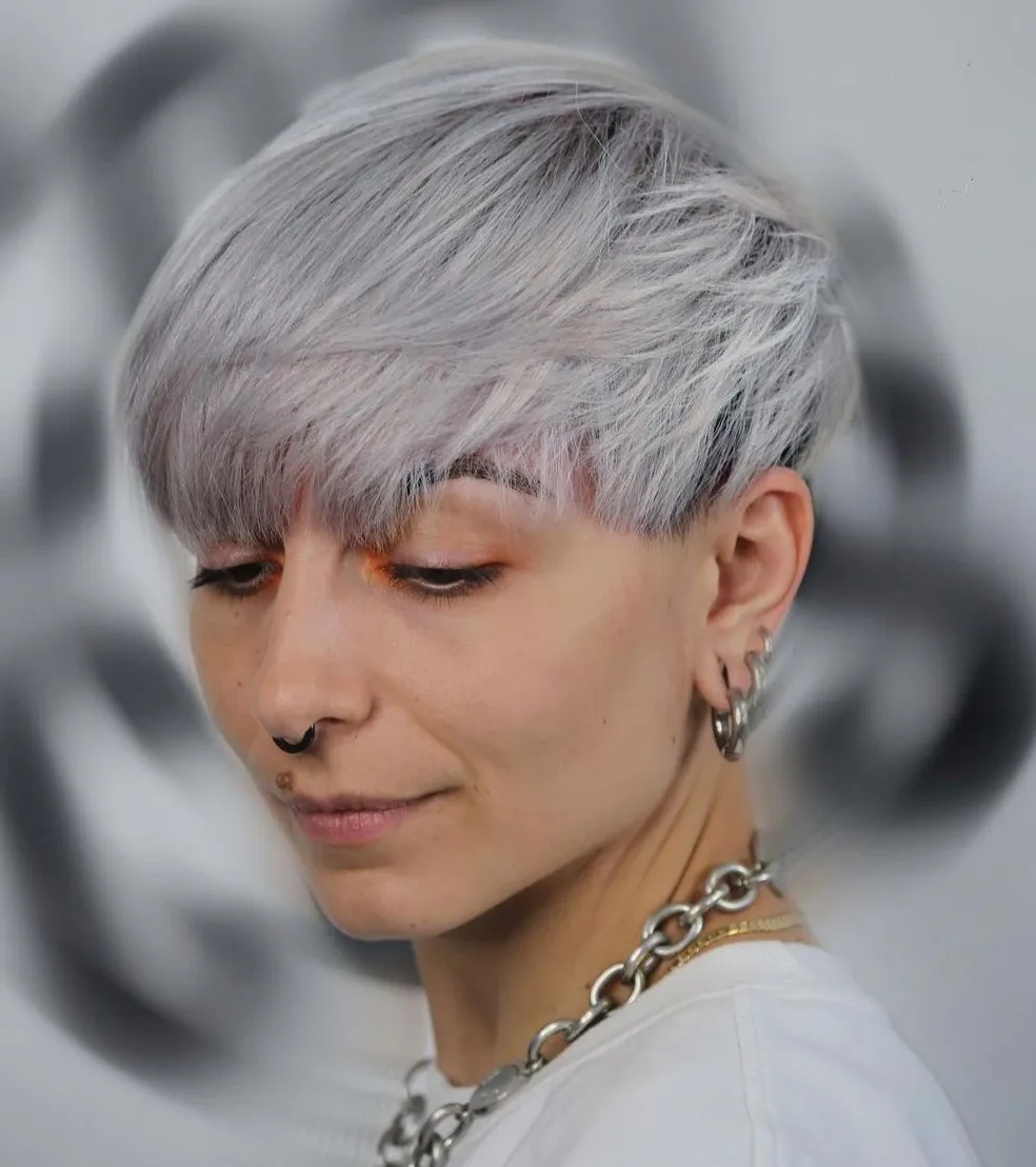 Silver Gray Pixie With Dark Roots Silver Gray Pixie With Dark Roots — Winter Haircuts for Gray Hair