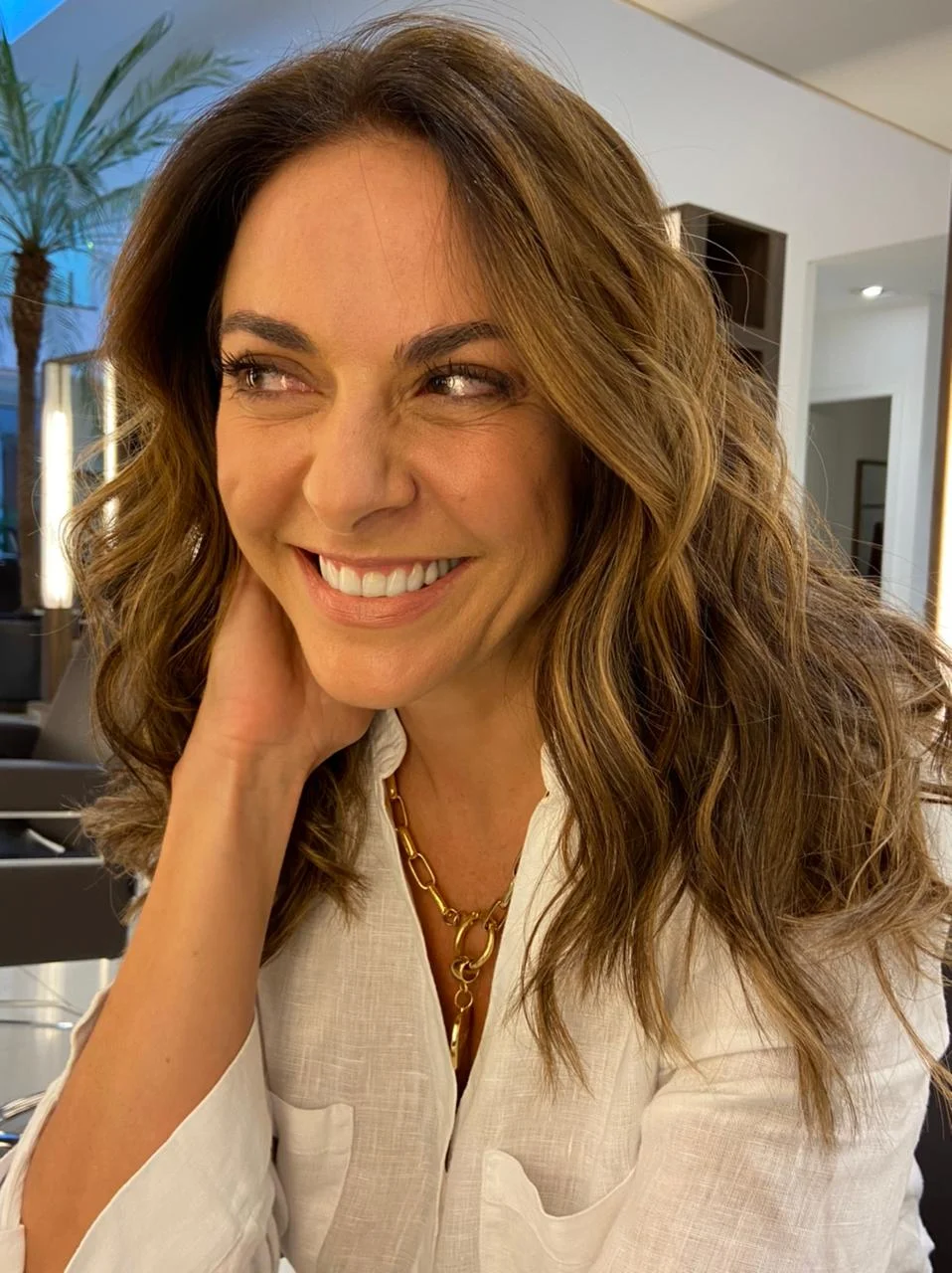 Visual Idea — A Shoulder-Length Long Bob With Soft Visual Idea — A Shoulder-Length Long Bob With Soft — Winter Hairstyles for Women Over 50