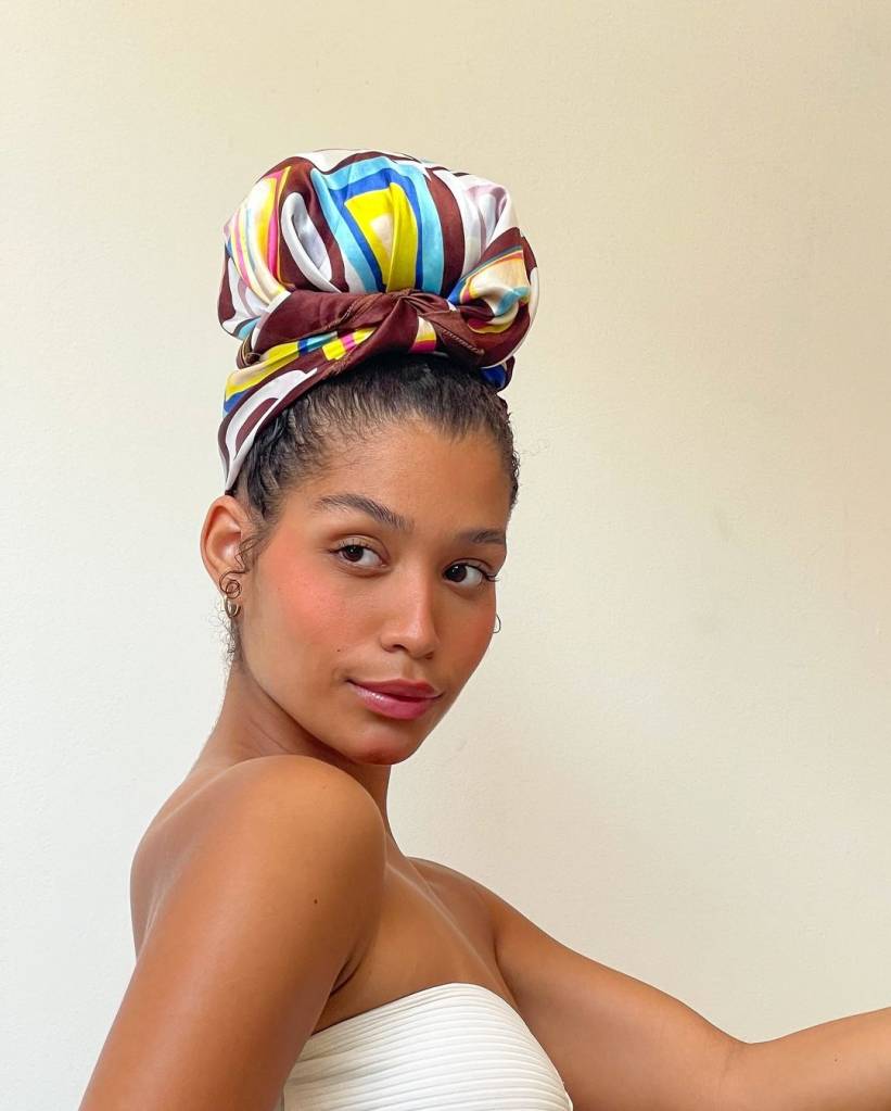 Updo with Voluminous Turban-Style Scarf Updo with Voluminous Turban-Style Scarf — Winter Hairstyles with Scarf