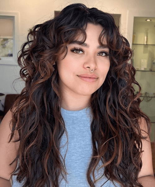 The Textured Chin Bob — Winter Hairstyles for Round Faces