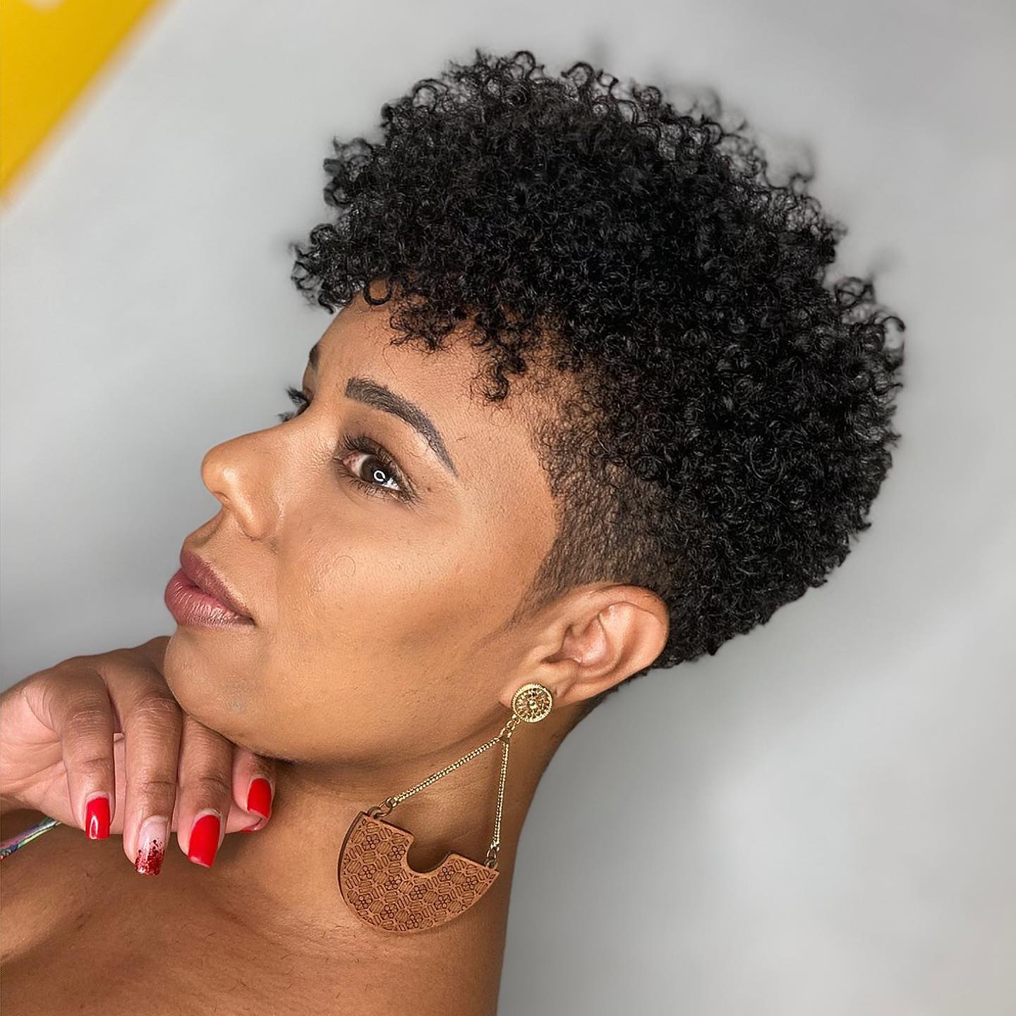 Chin Length Layered Black Afro — Natural Hair Black Women Styles