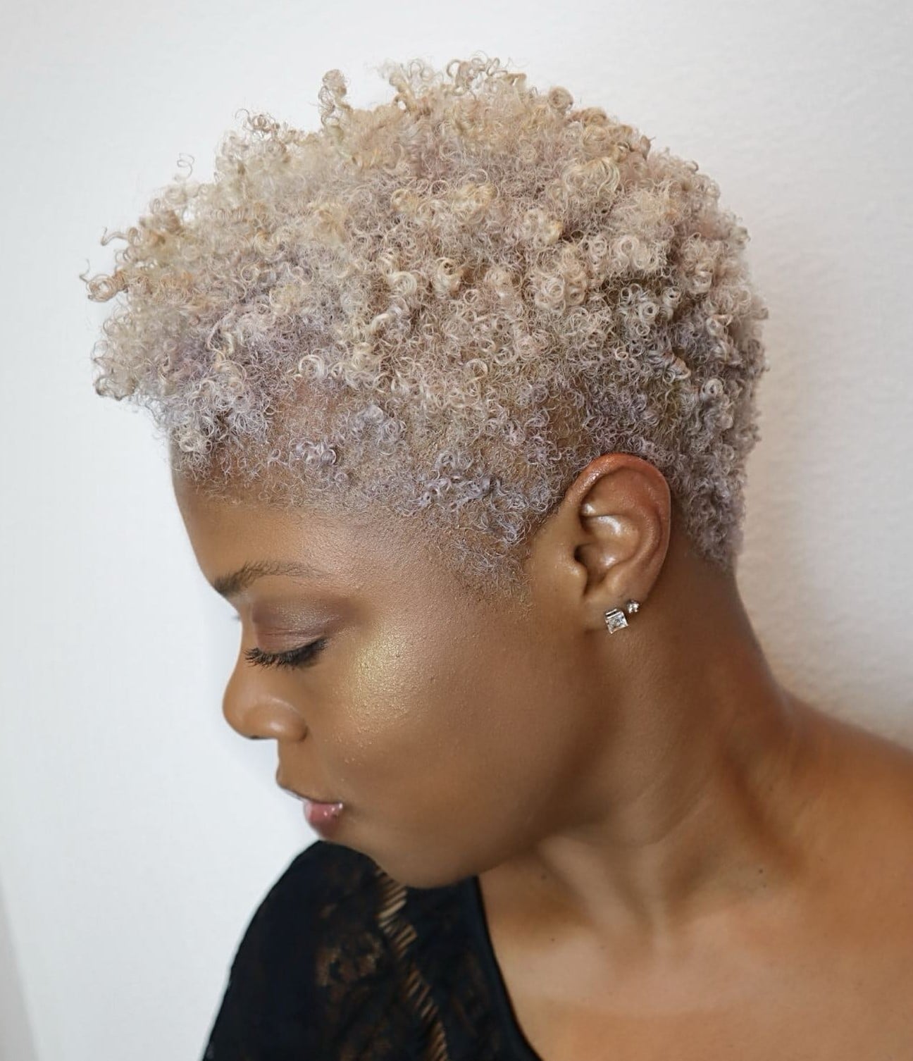 Short Ash Blonde Pixie With Dark Roots — Natural Hair Black Women Styles