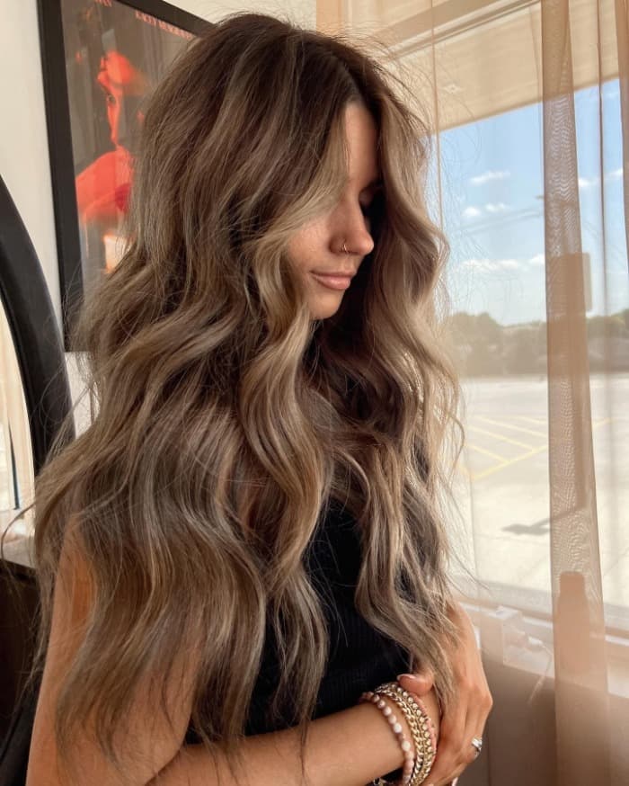 Dark Blonde Balayage With Curtain Bangs Dark Blonde Balayage With Curtain Bangs — Natural Hair Color Styles