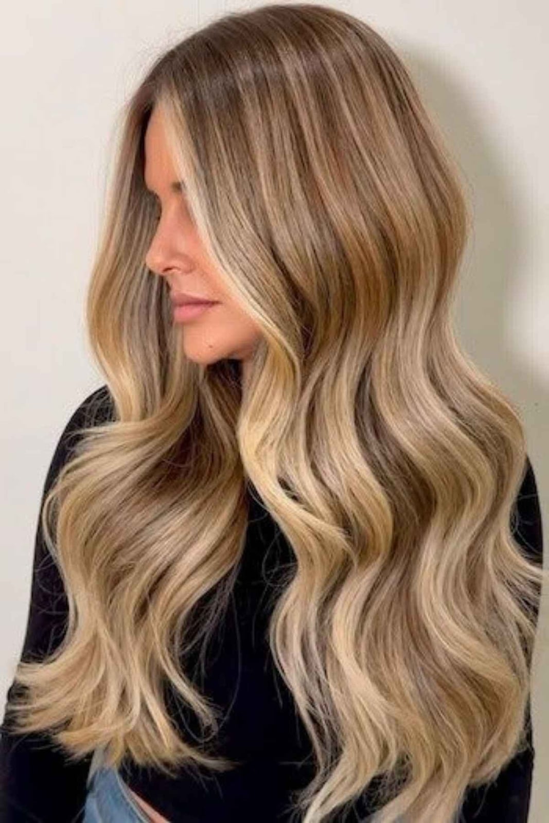 Golden Blonde Balayage With Thick Waves Golden Blonde Balayage With Thick Waves — Natural Hair Color Styles