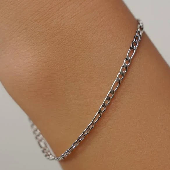accessory 18K Gold Tiny Dainty Silver Chain Bracelet Etsy - Twistedpendant $19.31