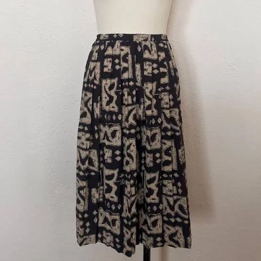 skirt 1980s Vintage Pleated Midi Skirt Etsy - RetroActiveNOLA $45