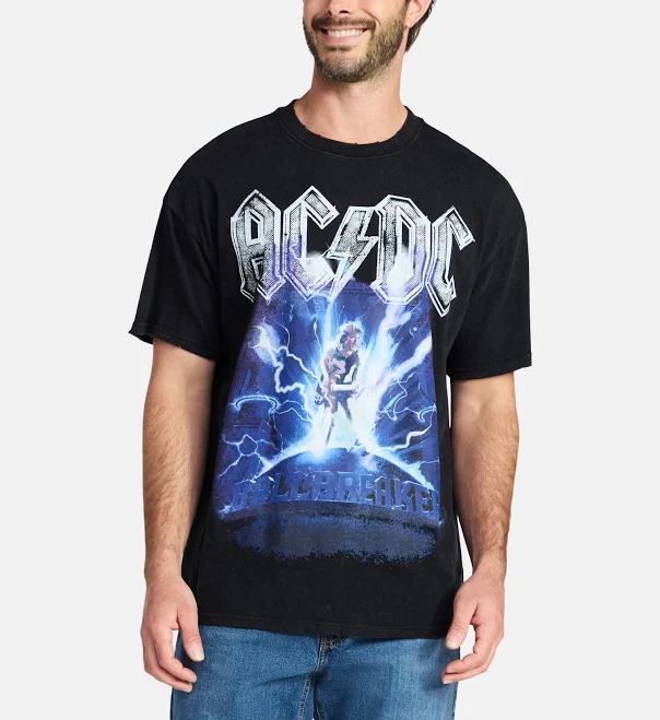 top Ac/dc Men's Graphic Mineral Wash Band Tee Walmart $12.98