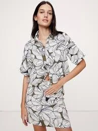 top Banana Republic Women's Cropped Boxy Linen Shirt gap.com $18.97