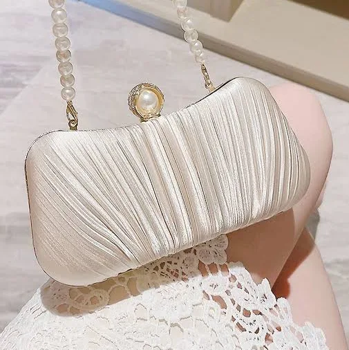 bag Duntery Pearl-Embellished Clutch Bag Duntery $21