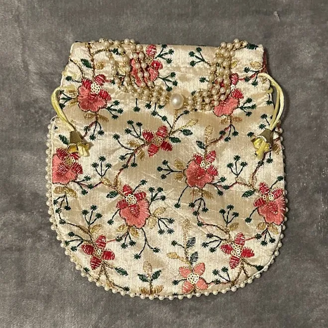 bag Floral Embroidered Bag Poshmark $25