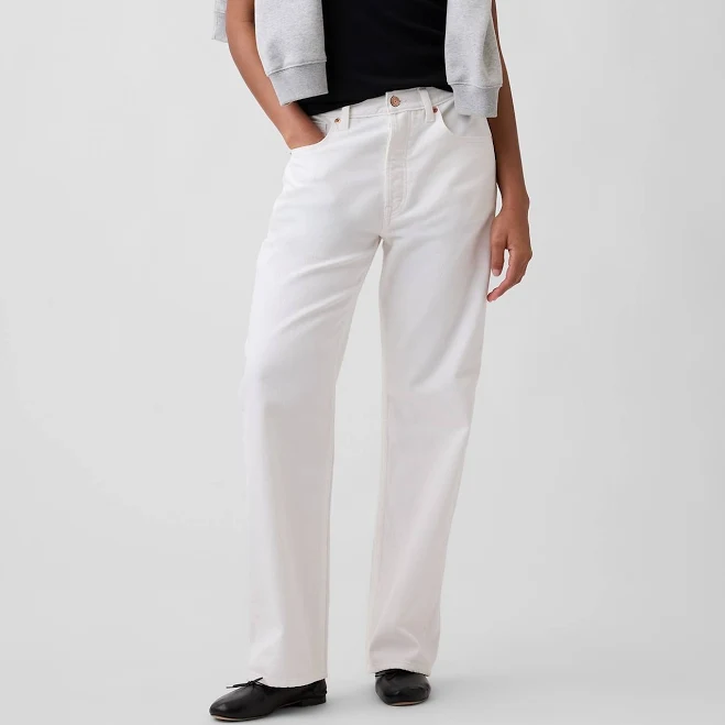 jeans Gap Women's Low Slung Relaxed Straight Jeans Gap Factory $39.99
