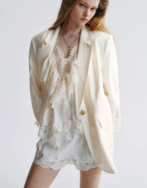 blazer H&M Ladies Linen-Blend Blazer H&M $59.99