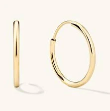 accessory Mejuri Small Hoop Earrings Jewelry Mejuri $118