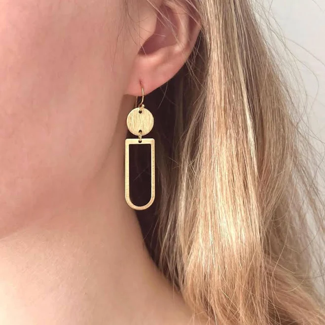 accessory Modern Gold Statement Dangle Earrings Etsy - juliegarland $37.5