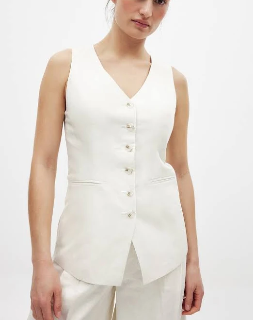 vest NA-KD Linen Blend V-Neck Vest NA-KD $23.98