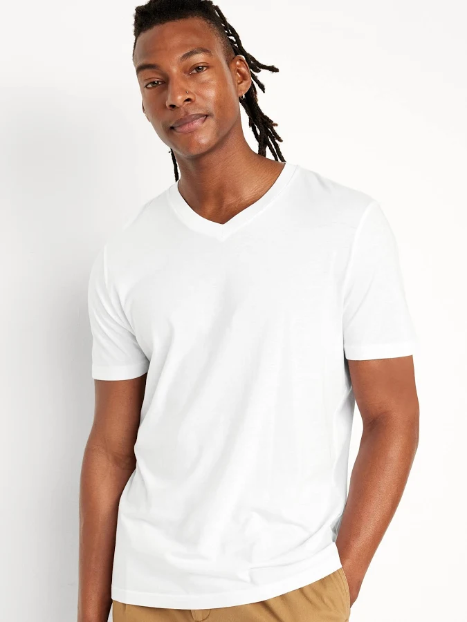 t-shirt Old Navy Men's V-Neck T-Shirt Old Navy $6