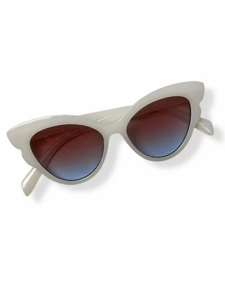 accessory Retro Butterfly Sunglasses Loco Lindo $22