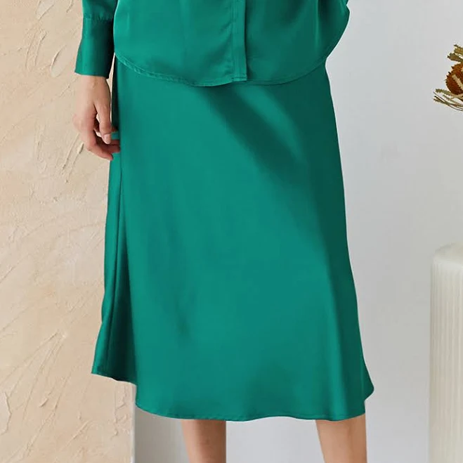 skirt Satin Finish Bias Cut Midi Skirt Chicwish $19.9
