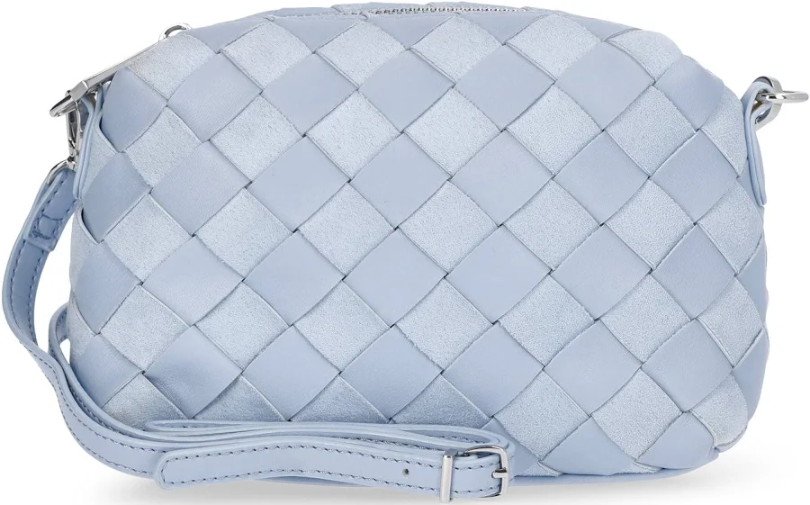 bag Time and Tru Women's Faux Leather Camera Crossbody Bag Walmart $19.97