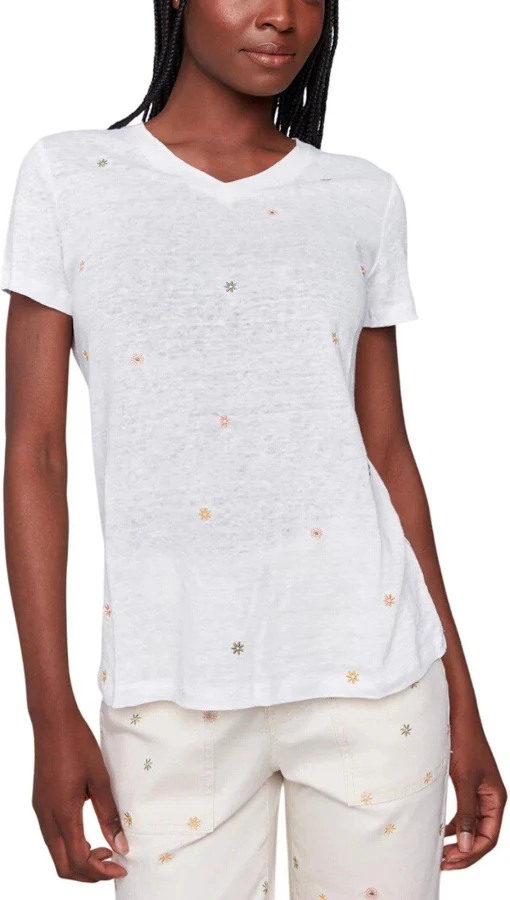 t-shirt Women's Charlie B Embroidered Cotton T-Shirt Scheels $31.99