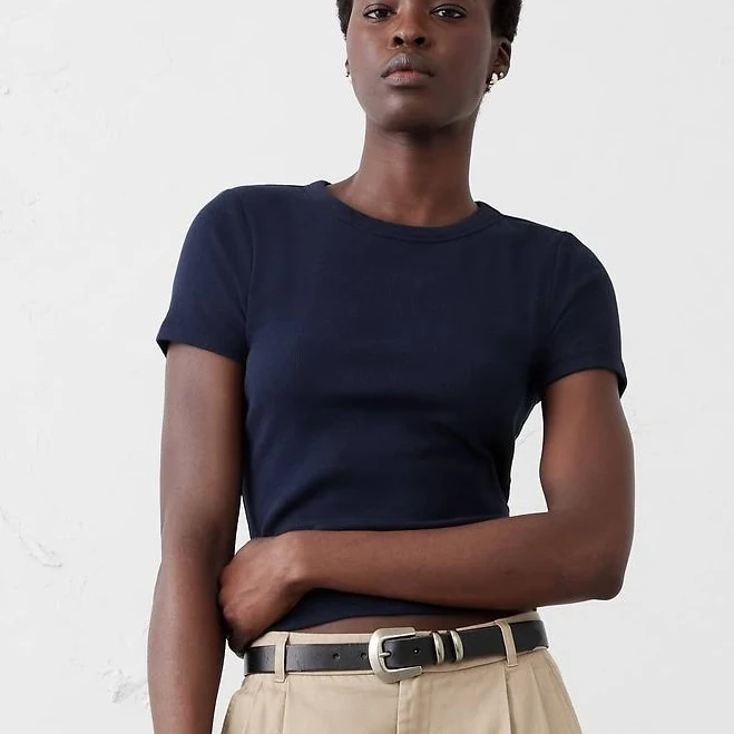 top Women's Preppy Ribbed T-Shirt Banana Republic Factory $21