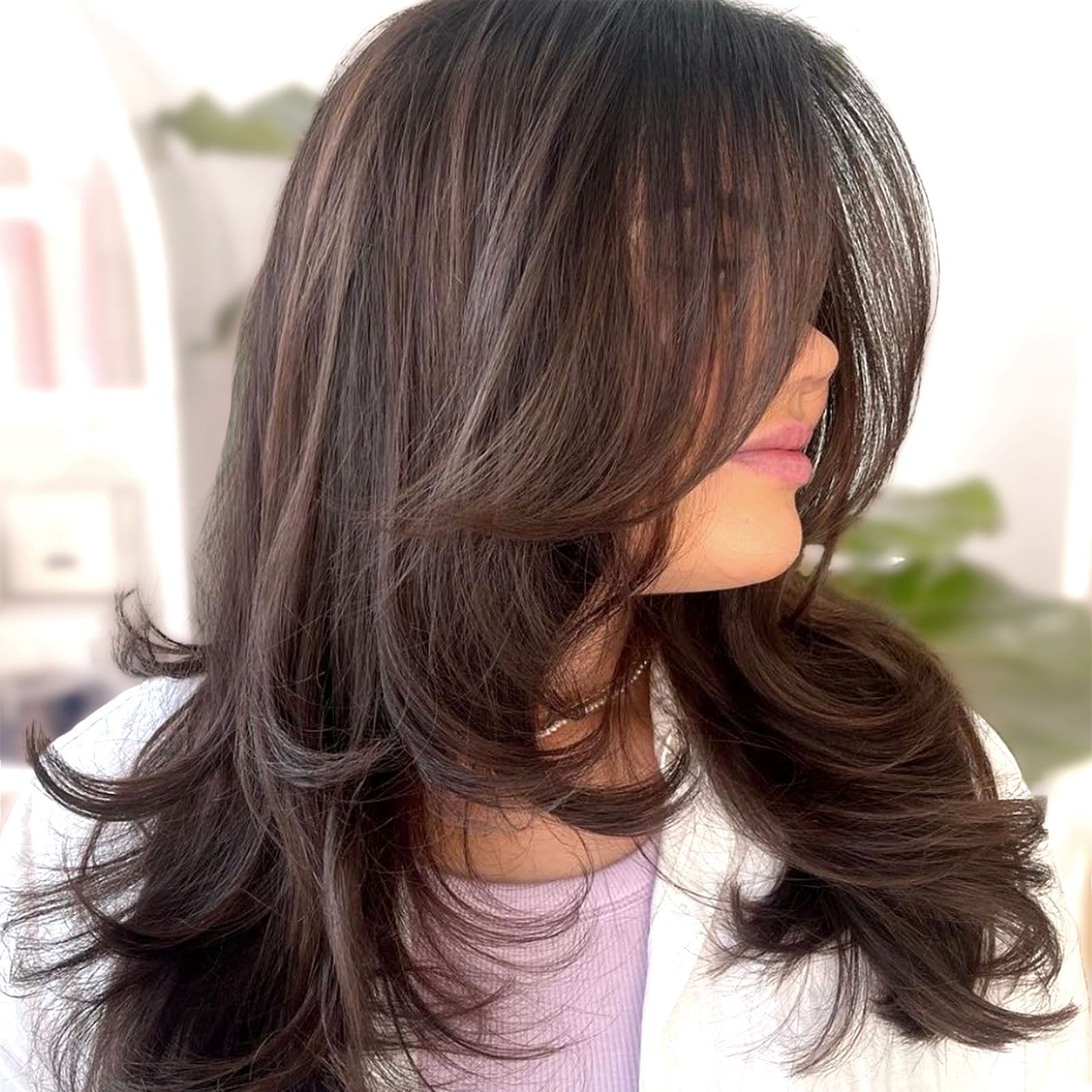 White Jacket Over Lilac Top with Layered Brown Hair White Jacket Over Lilac Top with Layered Brown Hair — Simple 90s Blowout