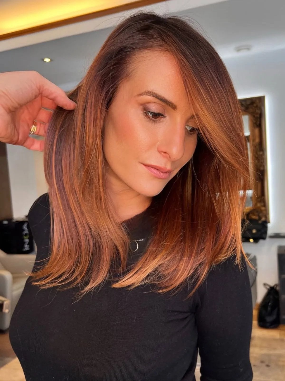 Mid-Back Wavy Hair With Warm Auburn Highlights, Layers — Simple Auburn Balayage